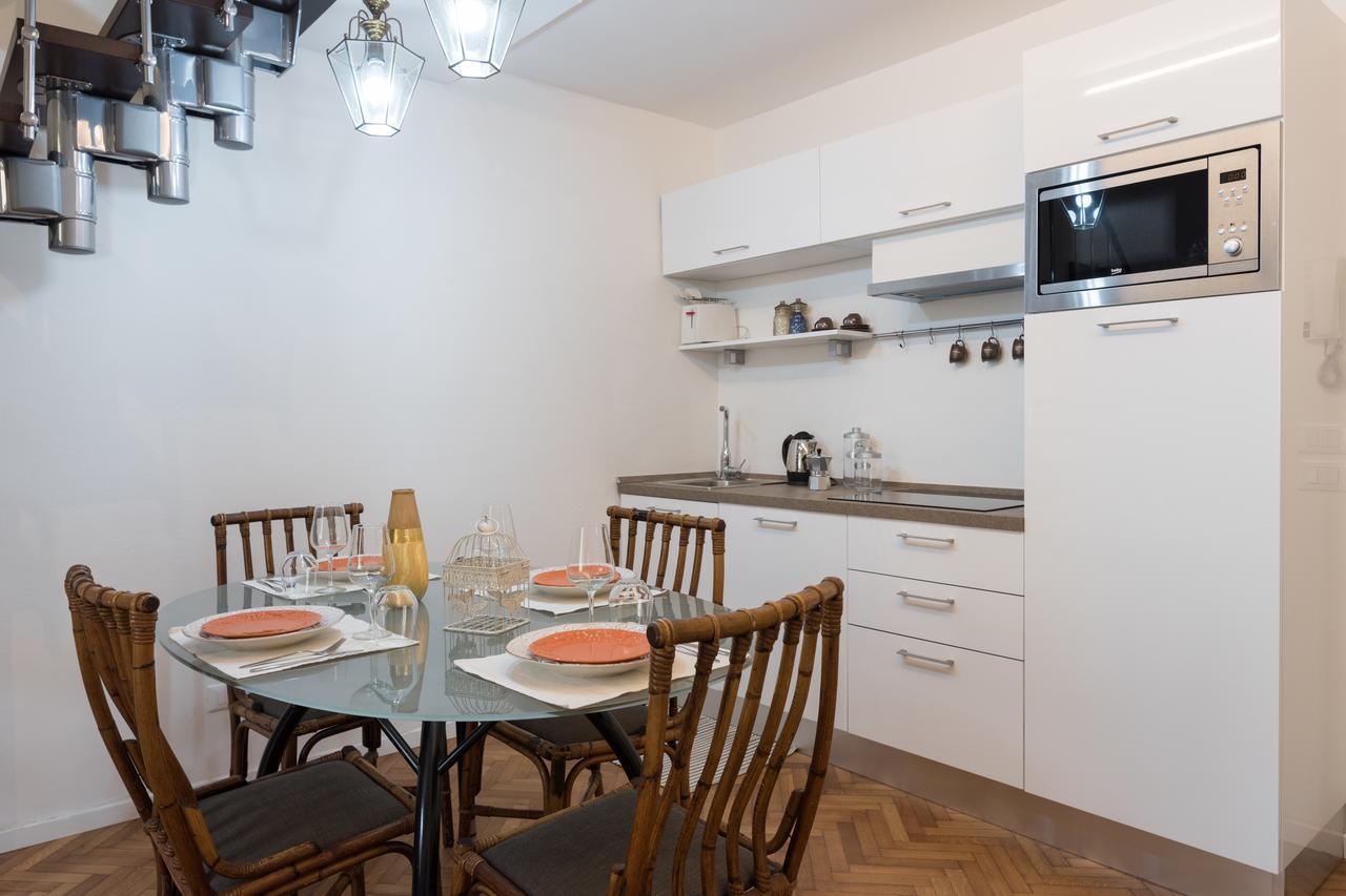 Old Bridge: Historical And Chic Apartment فلورنس المظهر الخارجي الصورة