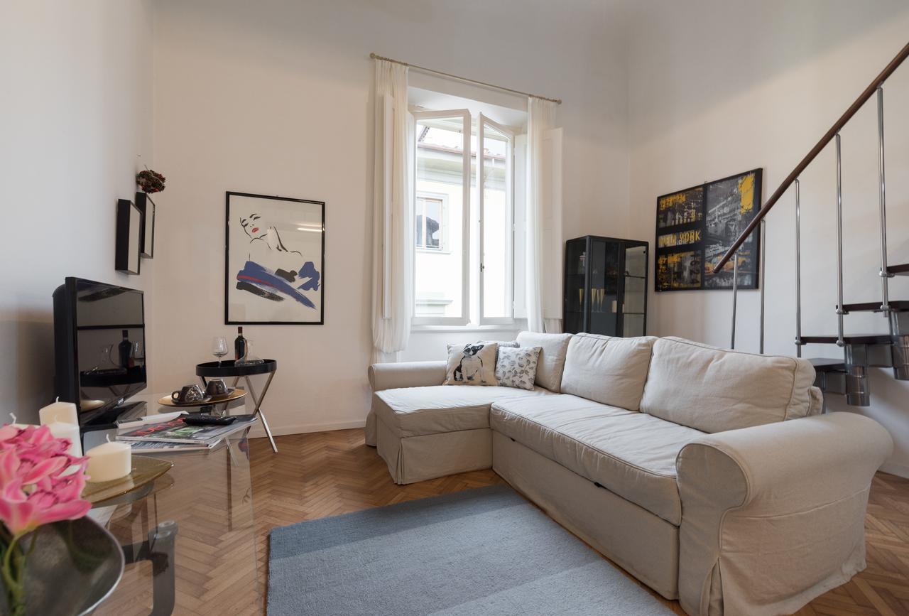 Old Bridge: Historical And Chic Apartment فلورنس المظهر الخارجي الصورة