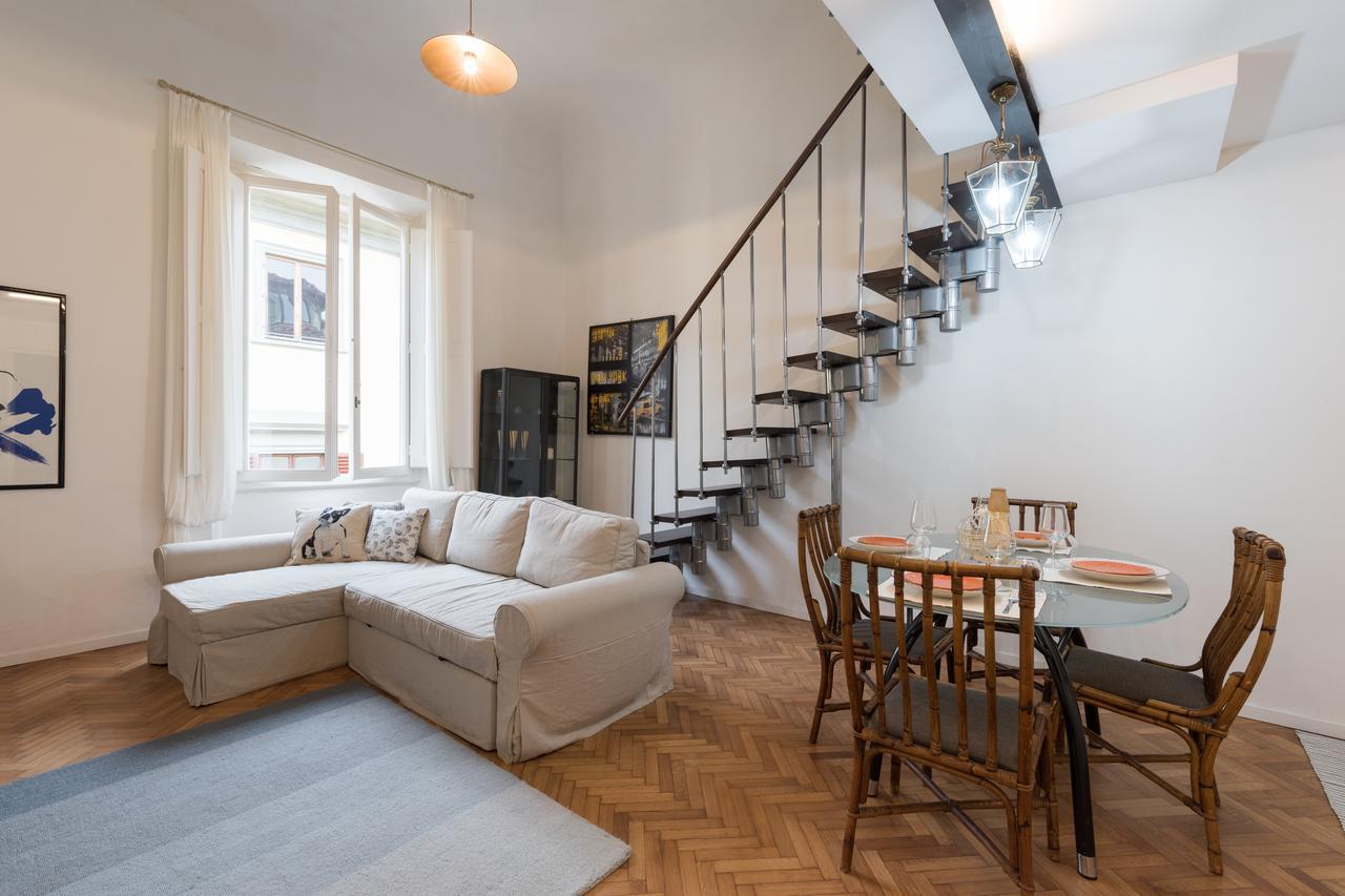 Old Bridge: Historical And Chic Apartment فلورنس المظهر الخارجي الصورة