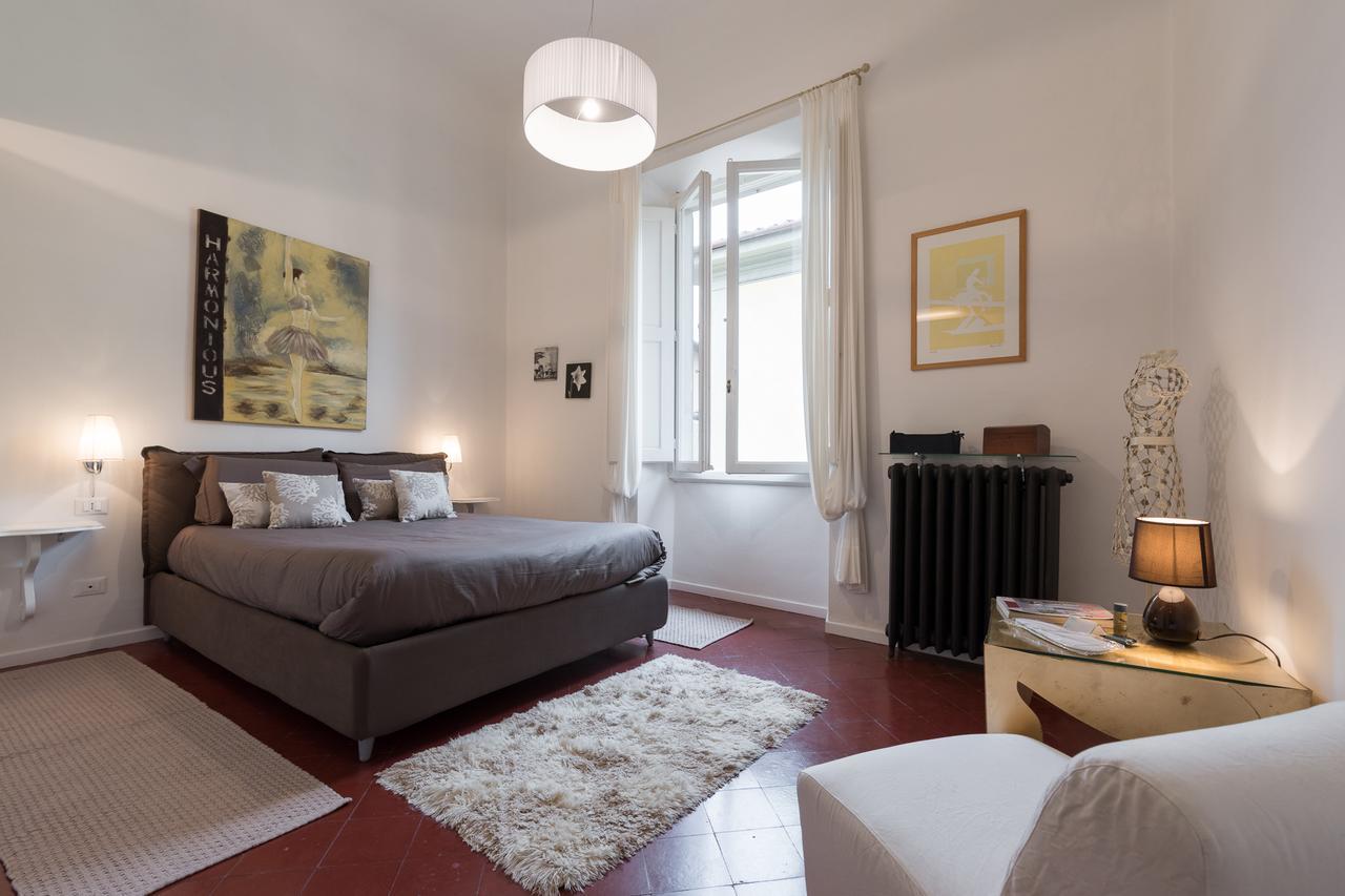 Old Bridge: Historical And Chic Apartment فلورنس المظهر الخارجي الصورة